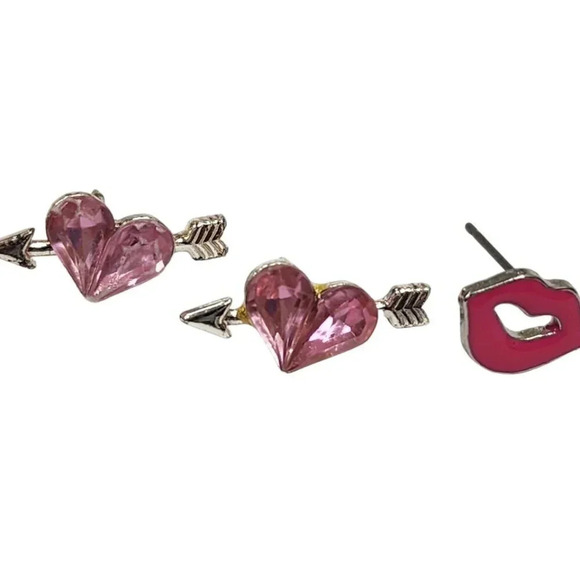 Vintage 60s-70s Crystal Heart Arrow Pink Enamel Lips Lapel Pin Silver Tone - Picture 2 of 2